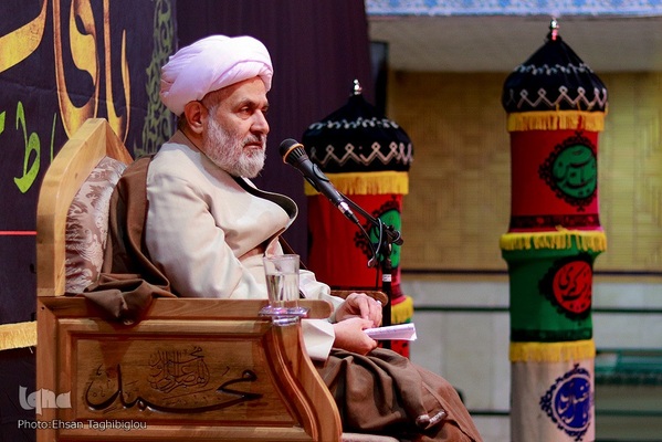 سخنرانی حجت السلام والمسلمین طائب در حسینیه اعظم زنجان