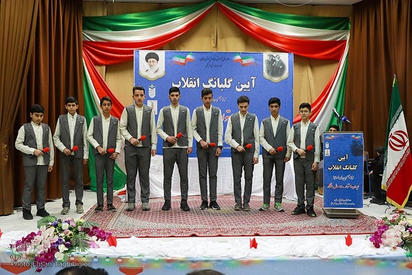 نواخته شدن زنگ انقلاب در زنجان‎‎