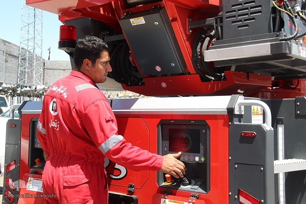 سیاه‌پوشان حسینیه اعظم زنجان