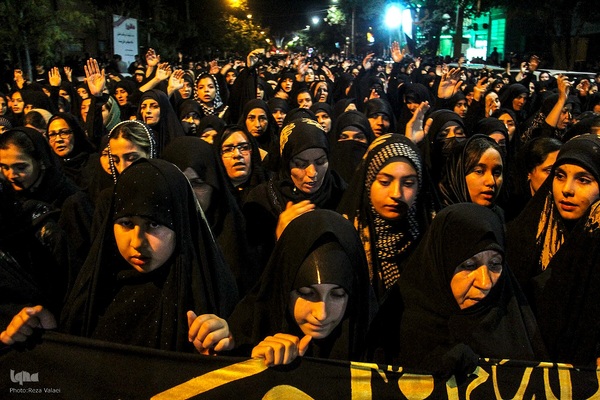 دسته عزاداران هیئت ثارالله زنجان