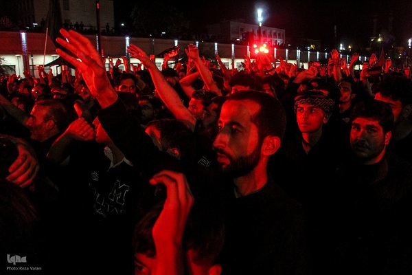 دسته عزاداران هیئت ثارالله زنجان