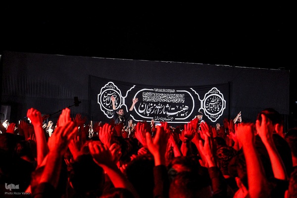 دسته عزاداران هیئت ثارالله زنجان