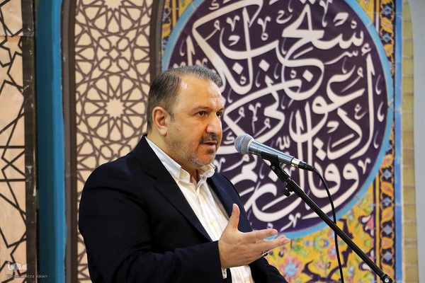 محفل بزرگ انس با قرآن در حسینیه اعظم زنجان