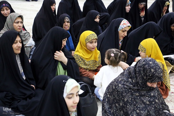 محفل بزرگ انس با قرآن در حسینیه اعظم زنجان