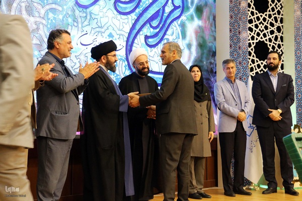 اختتامیه جشنواره قرآن و عترت وزارت بهداشت در زنجان