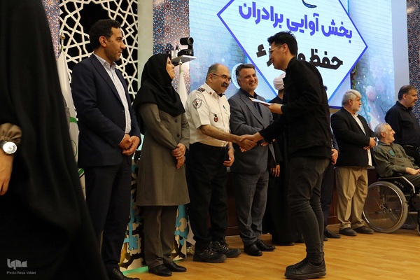 اختتامیه جشنواره قرآن و عترت وزارت بهداشت در زنجان