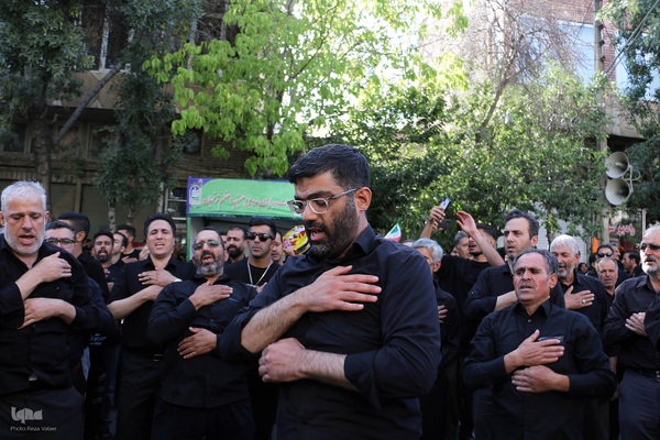 اجتماع بزرگ عزاداران در دسته حسینیه اعظم زنجان