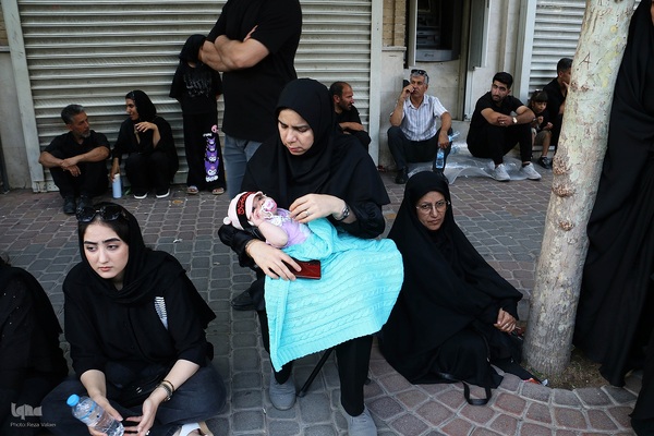 اجتماع بزرگ عزاداران در دسته حسینیه اعظم زنجان