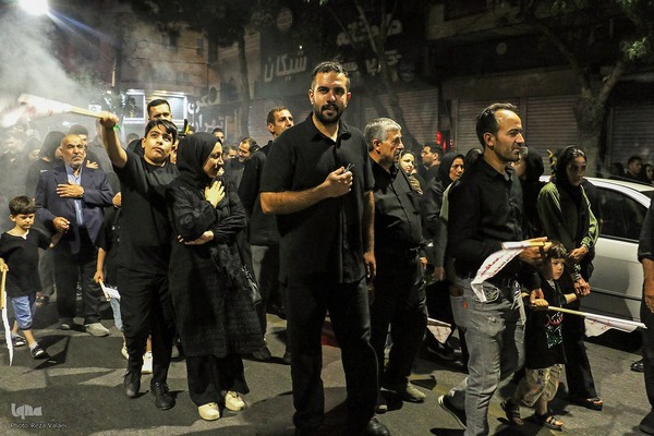 دسته عزاداری هیئت فاطمیون زنجان در شب عاشورا