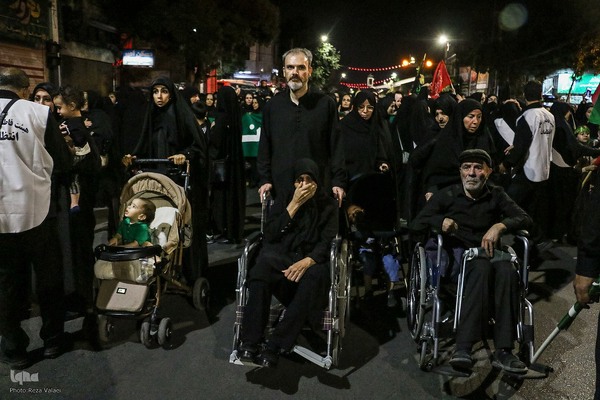 دسته عزاداری هیئت فاطمیون زنجان در شب عاشورا