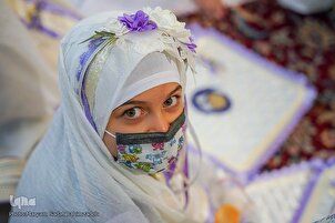 La fête du devoir religieux a été organisée pour les fillettes à Chiraz