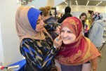 L'hijab presentato alle donne non musulmane in Germania