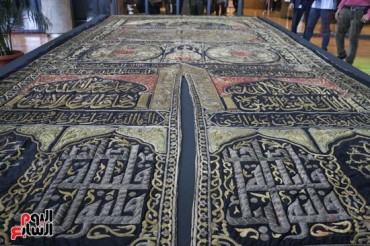 Egitto:il telo della Ka’ba alla biblioteca di Alessandria + FOTO