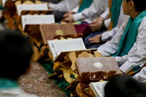 Qom: recitazione collettiva del Corano al masuoleo di Fatima Masumah - 1