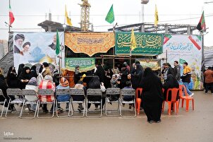 Perarakan meraikan jemaah Nisfu Syaban di Masjid Jamkaran