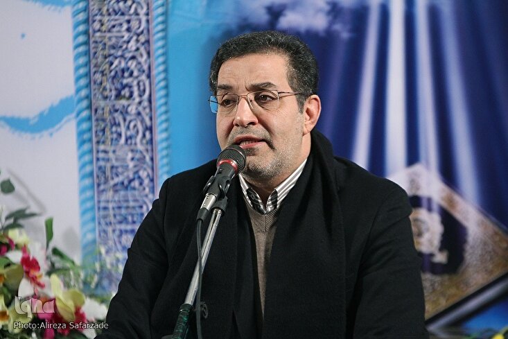 د هاشم روغنی د تحریم سورې په زړه پورې تلاؤت