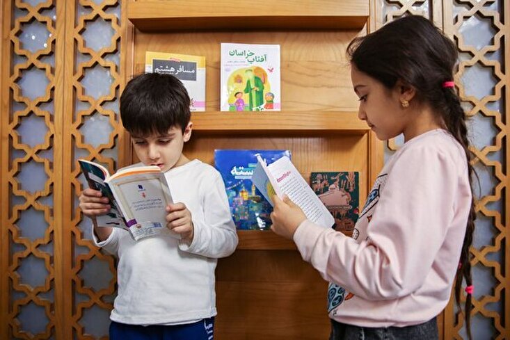 Em Imagens: Estações de Estudo no Santuário do Imam Reza(AS)