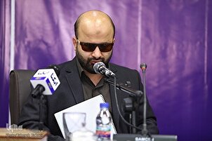 Görme engelli İranlı kârinin Kur’an tilaveti