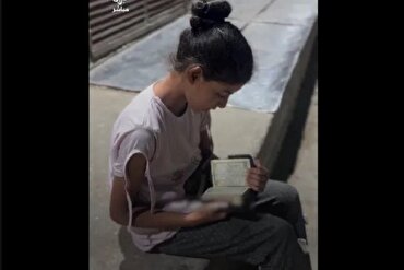 غزہ میں سرد خانے کے سامنے فلسطینی بچی کی تلاوت