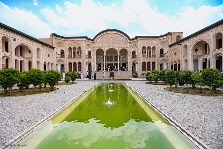 ایران کے شھر کاشان میں طبا طبائیوں کے تاریخی مکانات