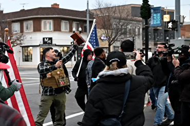 试图焚烧《古兰经》后迪尔伯恩紧张局势升级