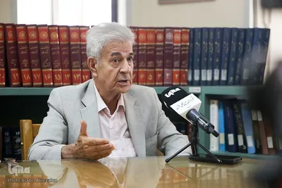 دکتر اصغر دادبه